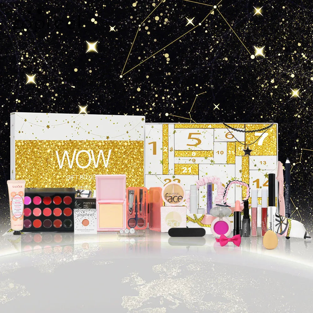 Calendario de Adviento de Maquillaje BB Bellezachic con 24 días de productos de belleza en cajas decorativas.