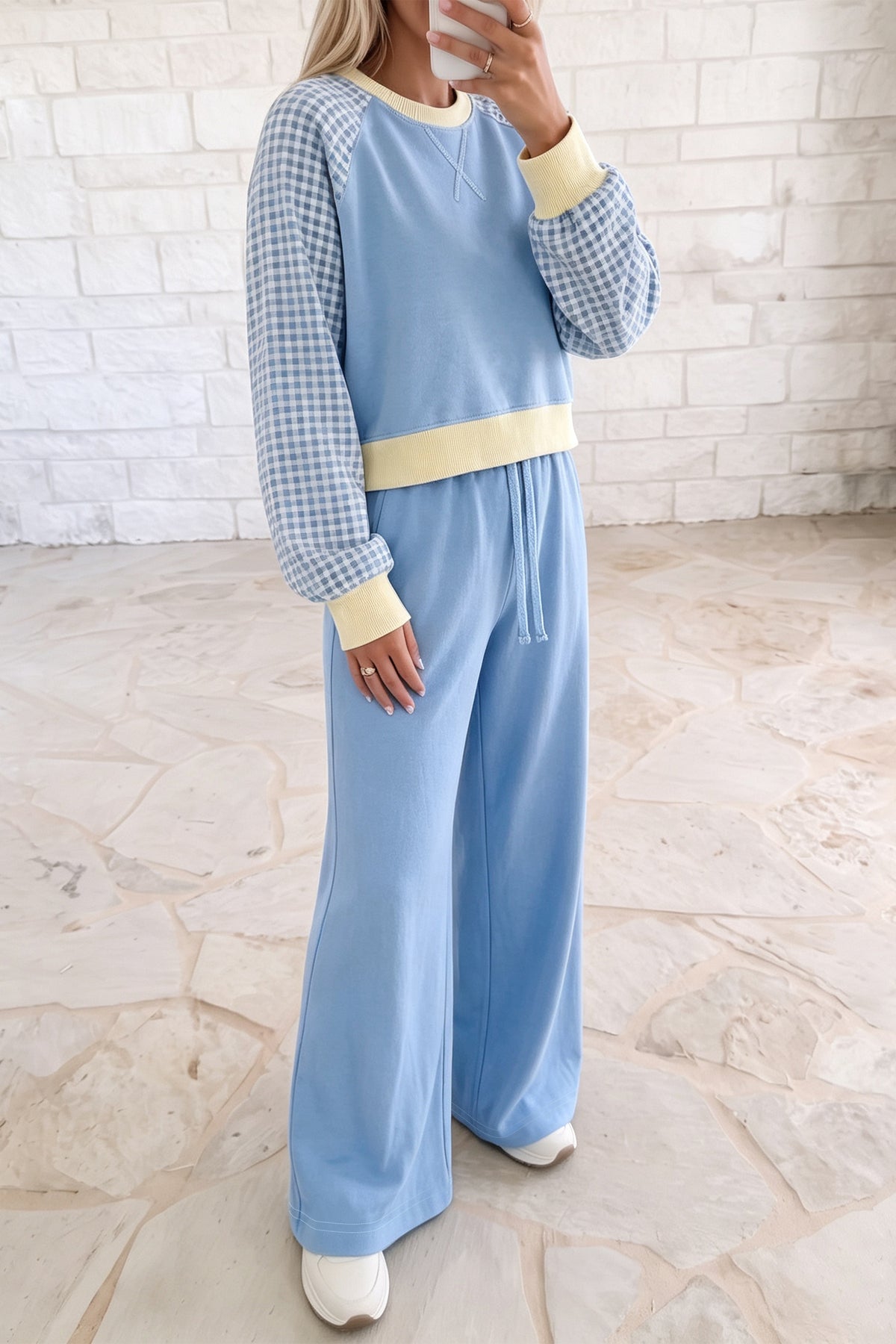 Conjunto azul combinado