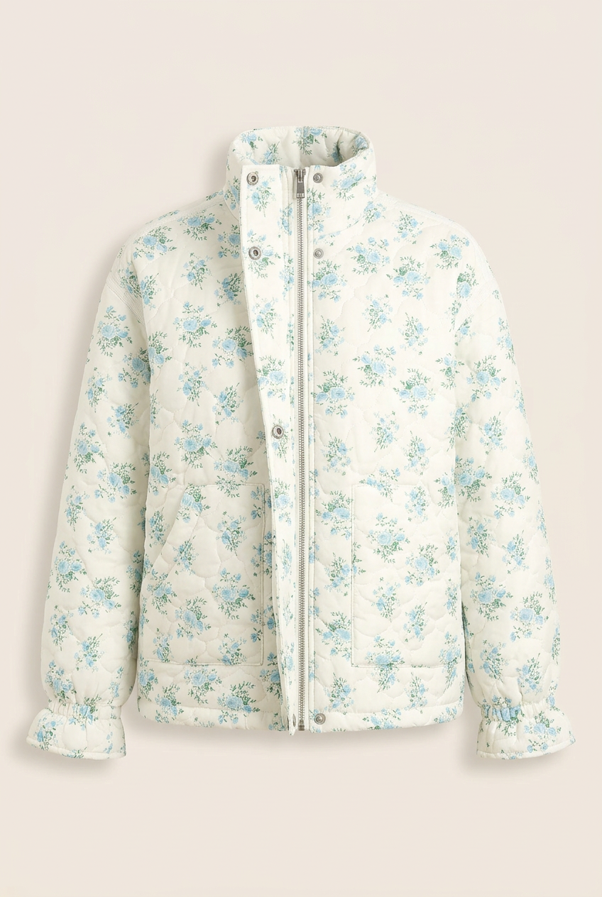 Chaqueta floral en foto de catálogo