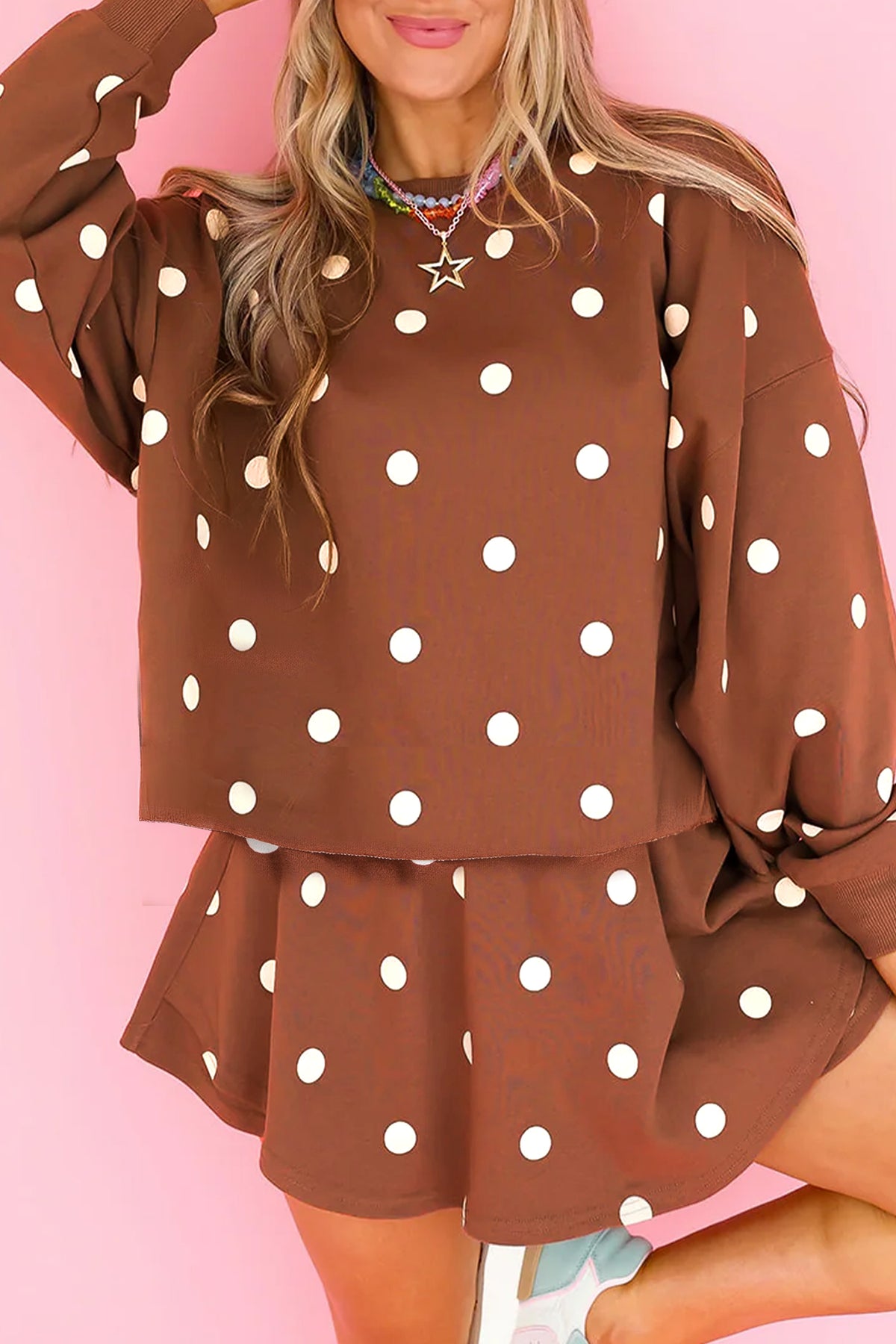 Conjunto de lunares con falda pantalón