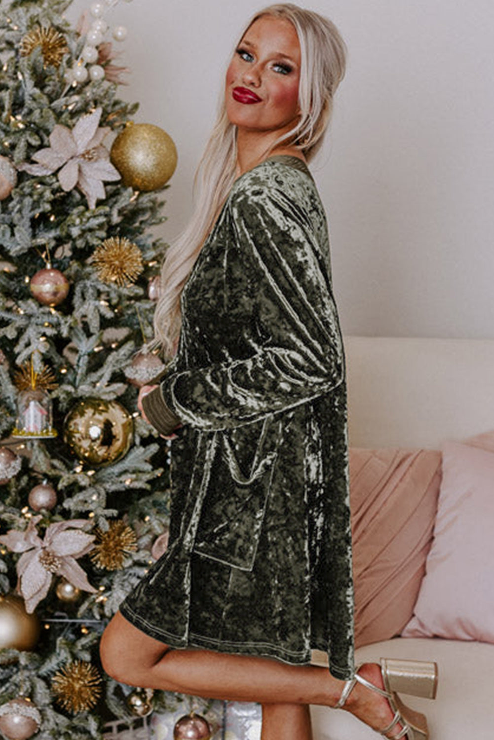 Vestido de terciopelo verde con bolsillos