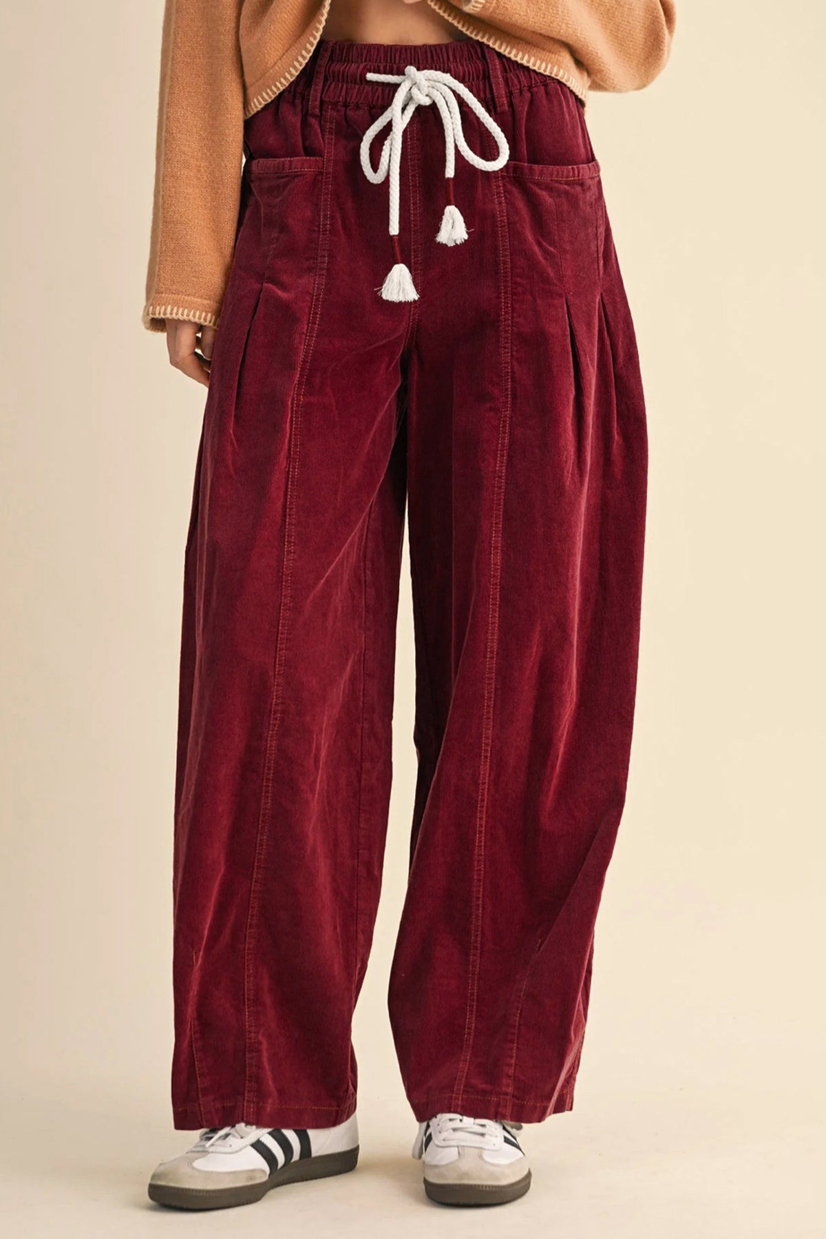 Pantalones de pana con cordón
