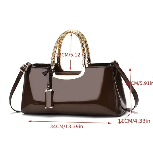 Bolso de mujer BB Bellezachic con acabado brillante, bolso elegante y moderno para ocasiones especiales.