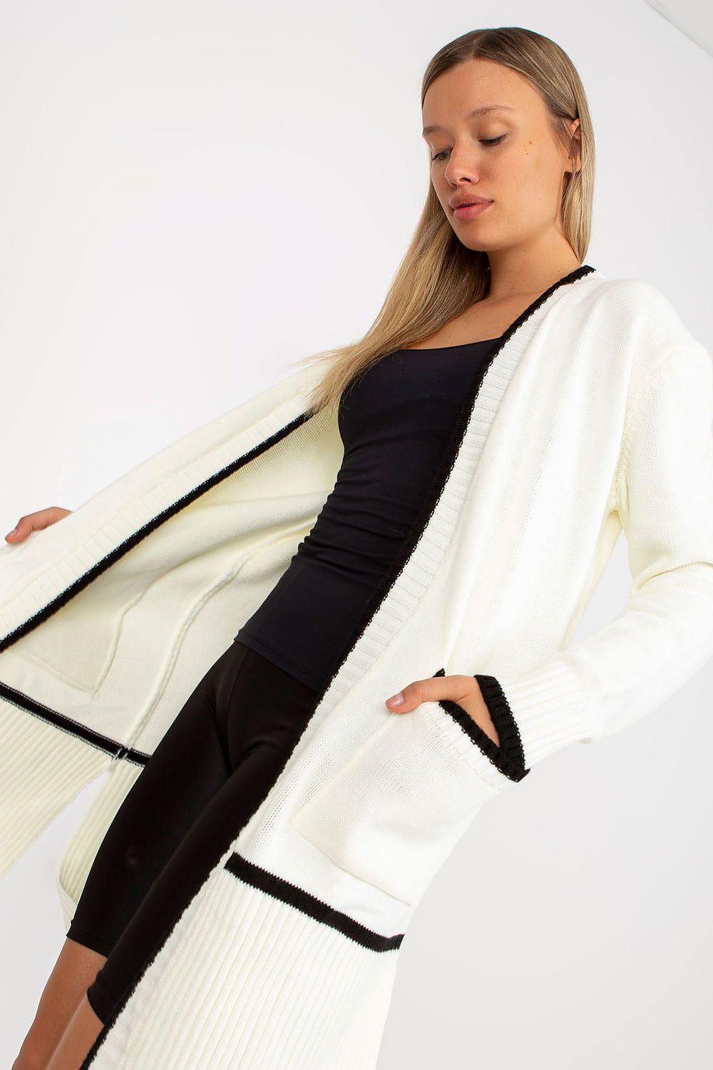 Cárdigan largo de mujer con bolsillos laterales, abrigo de Rue Paris, tejido suave y diseño elegante para el invierno