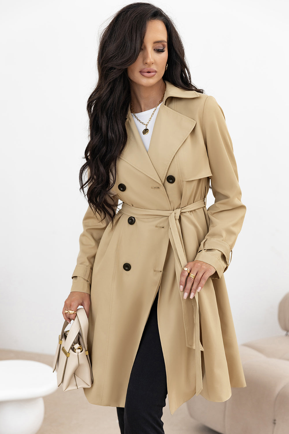 Gabardina con cinturón
